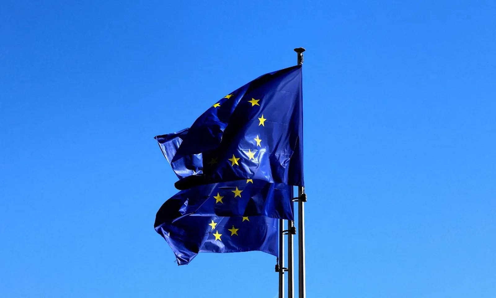 EU điều tra nhiều website ‘người lớn’ về vấn đề bảo vệ trẻ em