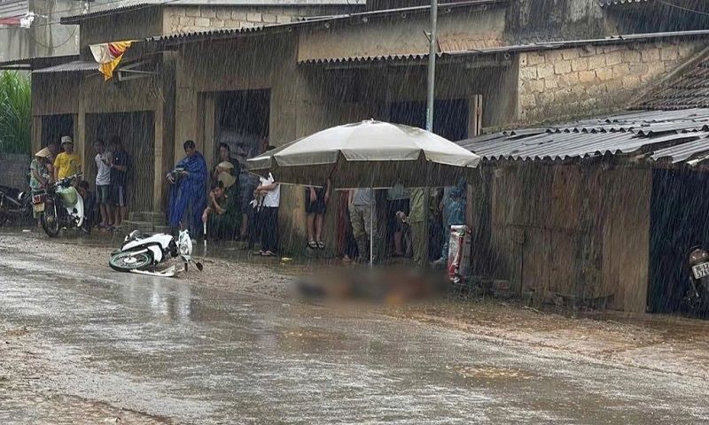 Bánh xe tải văng trúng người đàn ông bên đường, nạn nhân tử vong tại chỗ