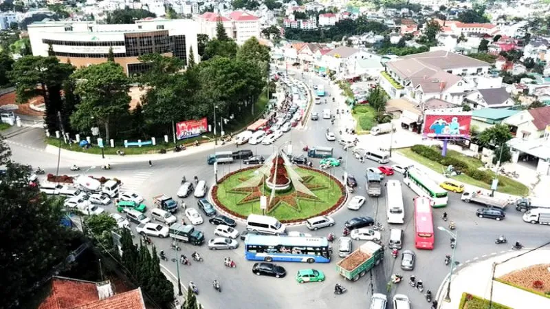 nga-5-dai-hoc-da-lat-3