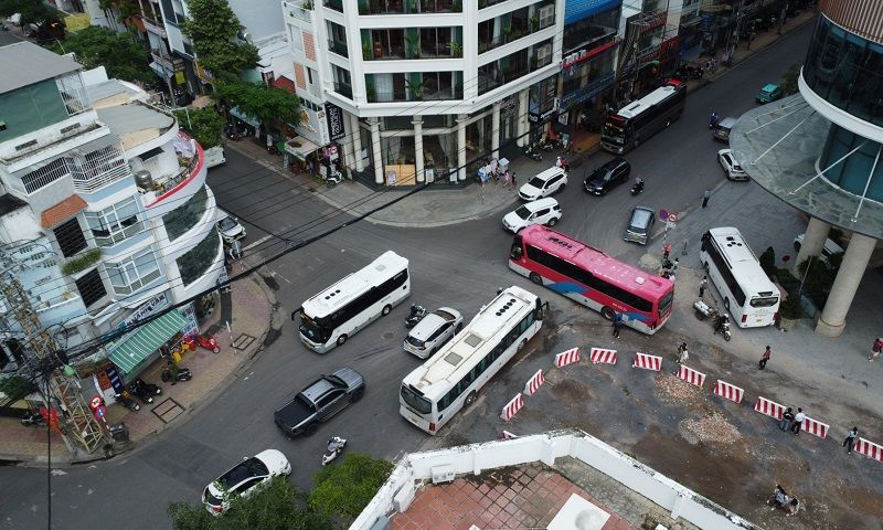 Nha Trang điều chỉnh khung giờ cấm xe khách lớn vào trung tâm