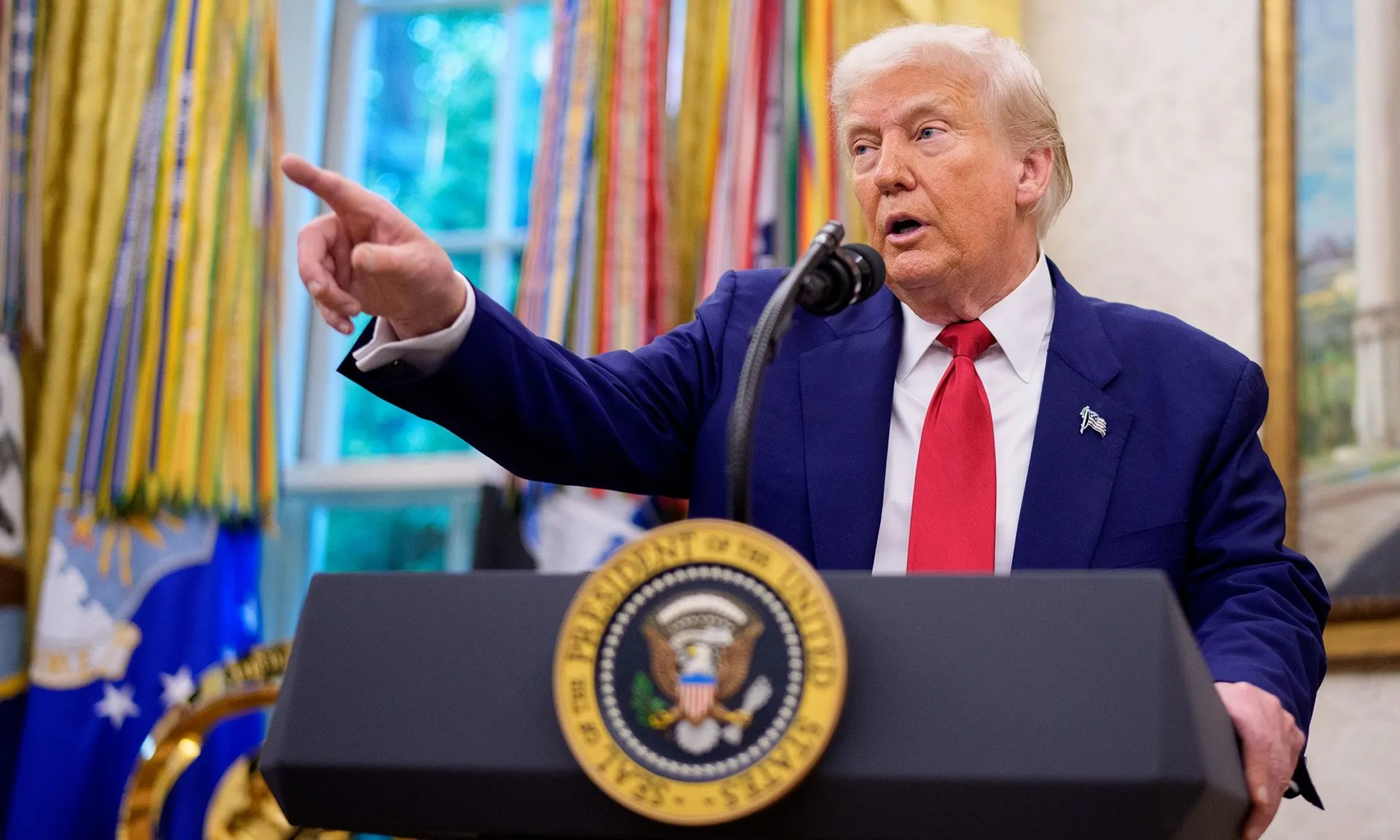 trump-290525