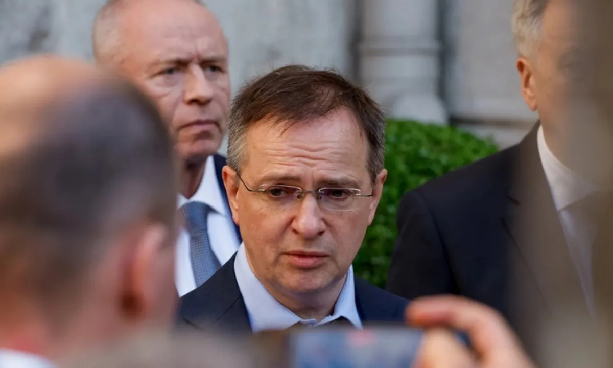 2025-05-15t150547z1117658284rc2eieab8sw8rtrmadp3ukraine-crisis-talks-17485327621301083631344