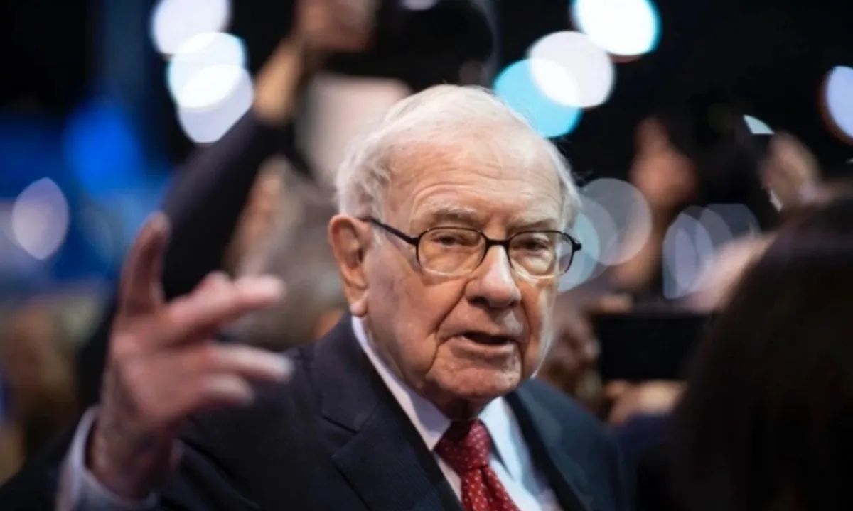 Tỷ phú Warren Buffett chia sẻ 5 bí quyết tài chính giúp làm giàu