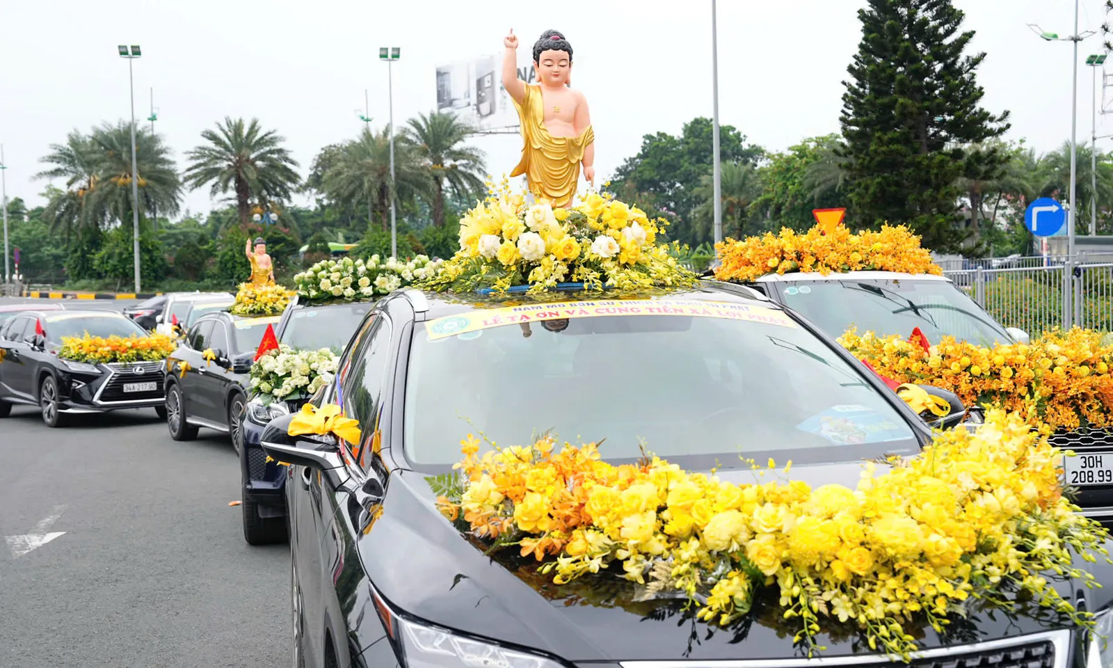 Xá lợi Đức Phật được cung rước về Đà Nẵng, điểm dừng chân cuối cùng tại Việt Nam