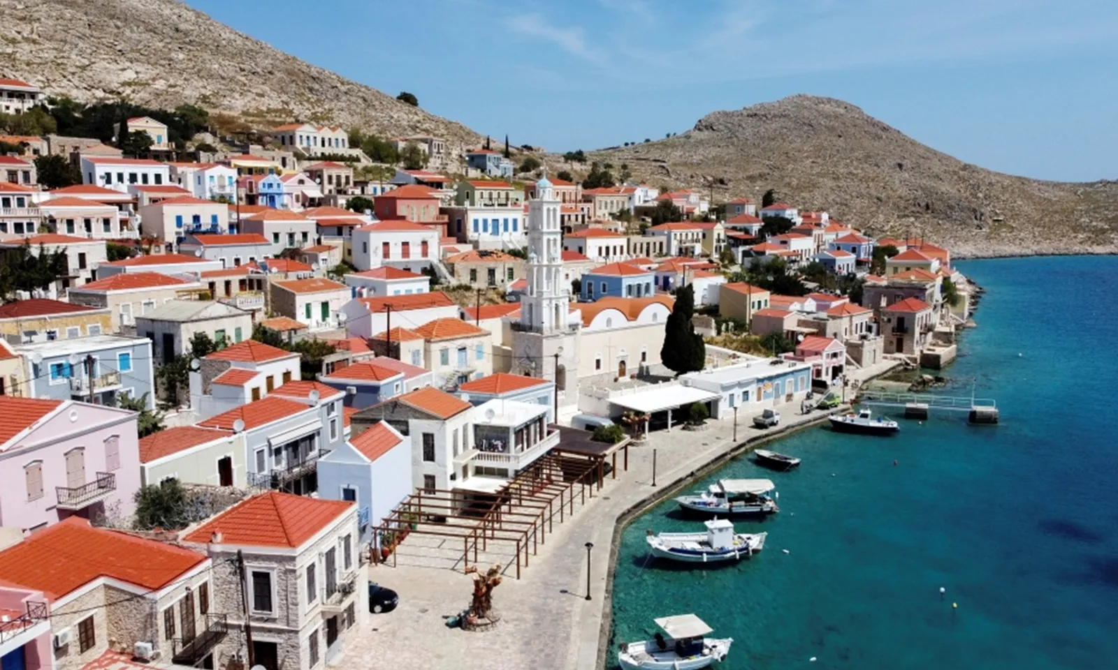 Hy Lạp thắt chặt luật di cư, tăng án tù đối với người cư trú bất hợp pháp