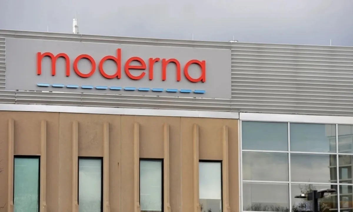 FDA chính thức phê duyệt vaccine Covid-19 mới của Moderna