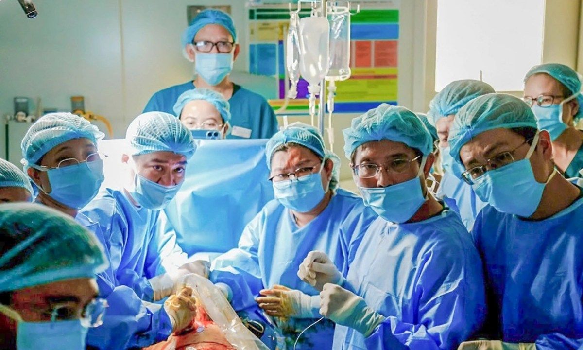 Bộ trưởng Y tế gửi thư khen ê kíp thông tim bào thai