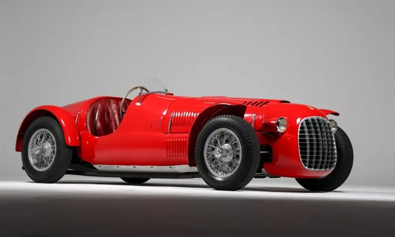 Chiếc Ferrari đời đầu năm 1948 bán đấu giá được 220 tỷ đồng