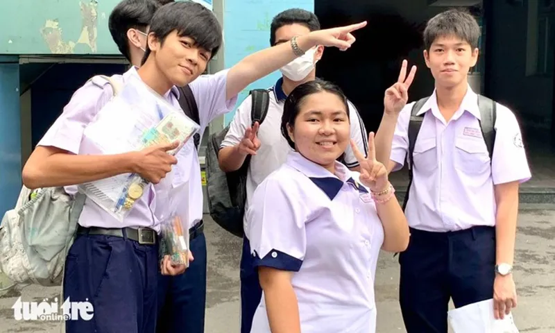 Thí sinh thoải mái vì đề thi đánh giá năng lực đợt 2 vừa sức