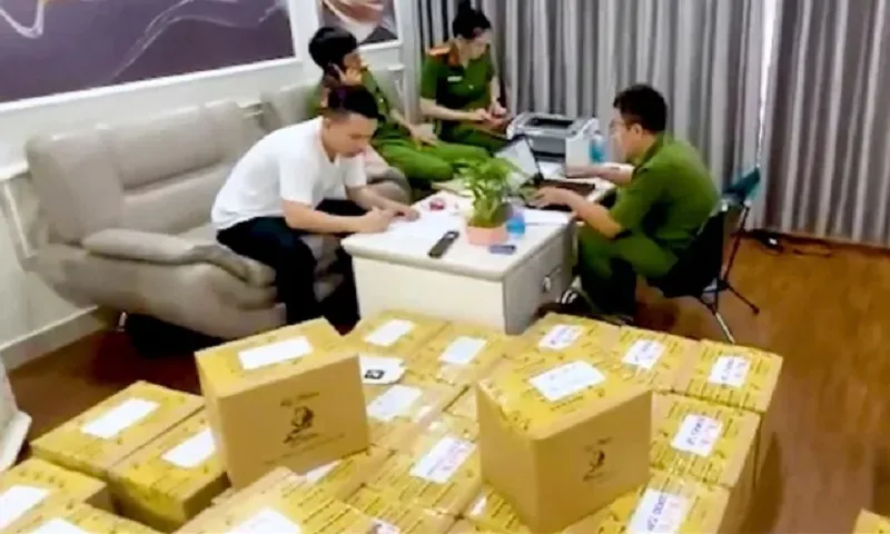 Phát hiện gần 6.000 mỹ phẩm nghi giả, gắn mác “made in thailand” tại Nha Trang