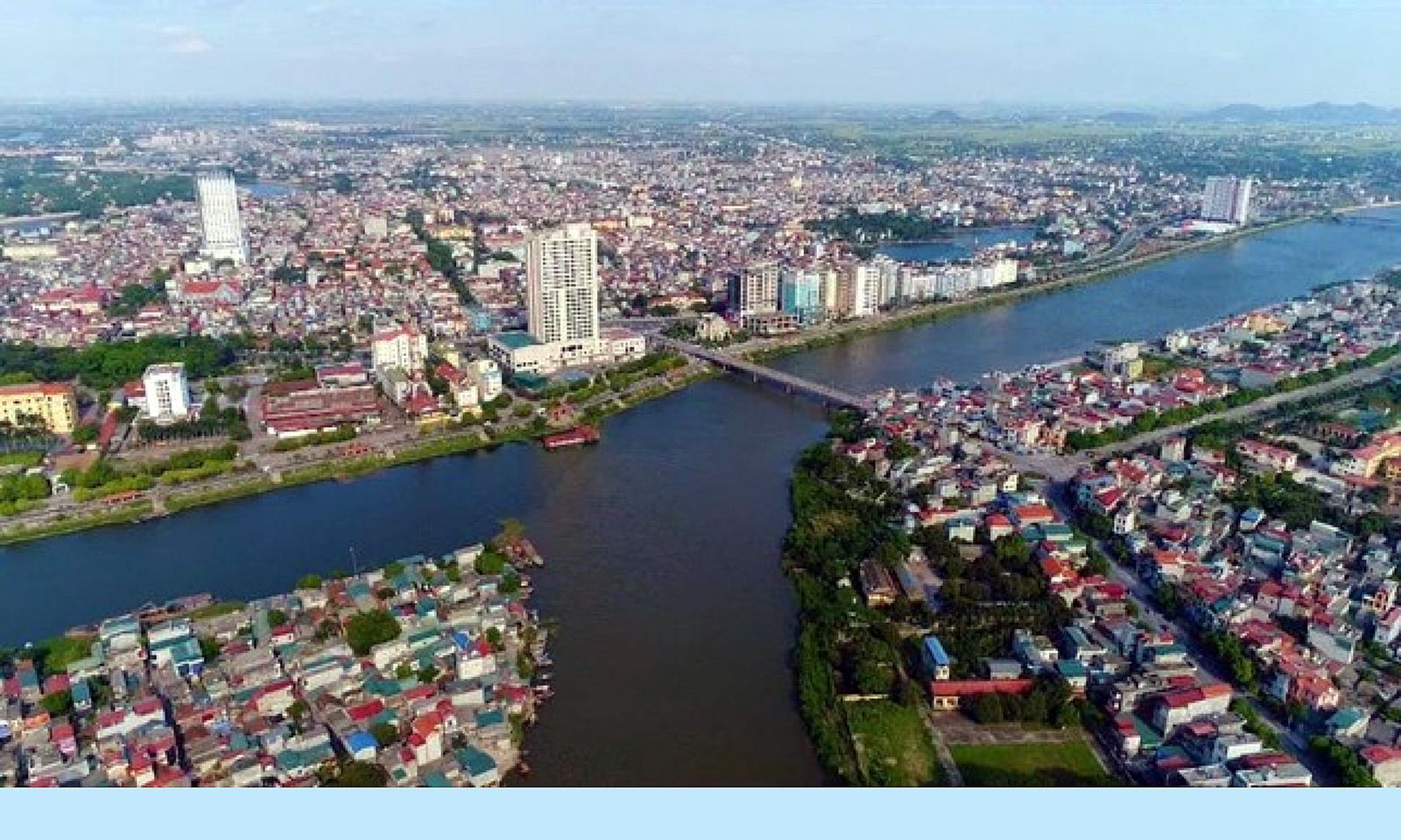 Chính phủ đặt mục tiêu hoàn tất sắp xếp cấp xã trước 15/7, cấp tỉnh trước 15/8