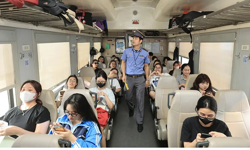 Giảm giá vé tàu hỏa cho thí sinh và người thân dự kỳ thi THPT