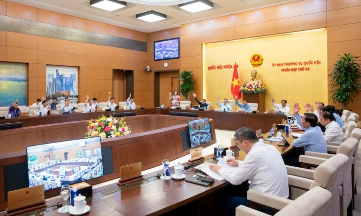 Sửa Pháp lệnh Dân số, bỏ quy định sinh 1 hoặc 2 con