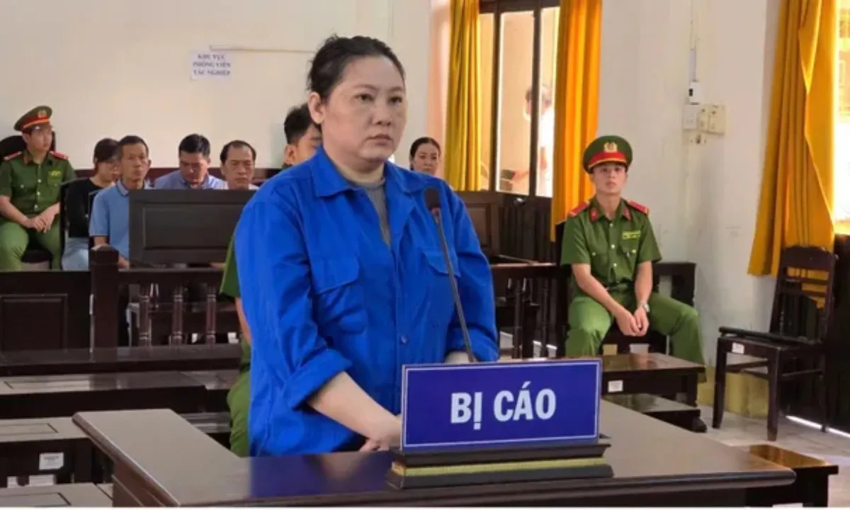 Đầu độc chồng vì mâu thuẫn tài sản, người phụ nữ lãnh 20 năm tù