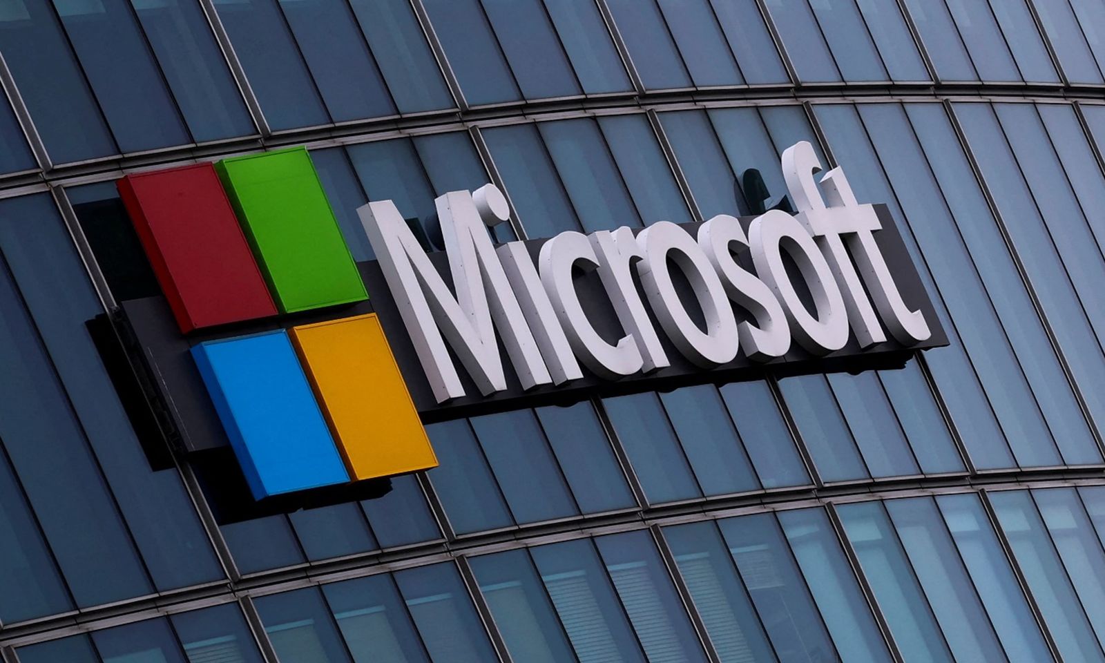 Microsoft cung cấp dịch vụ tăng cường an ninh mạng miễn phí cho chính phủ châu Âu