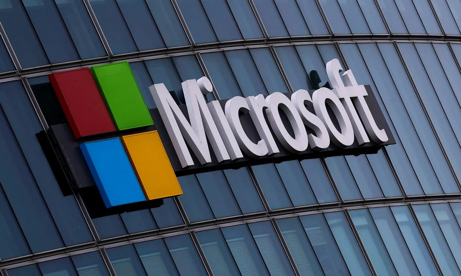 Microsoft cung cấp dịch vụ tăng cường an ninh mạng miễn phí cho chính phủ châu Âu