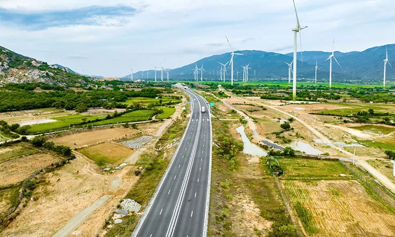 Tập đoàn Đèo Cả đề xuất hai phương án đầu tư mở rộng cao tốc Bắc - Nam