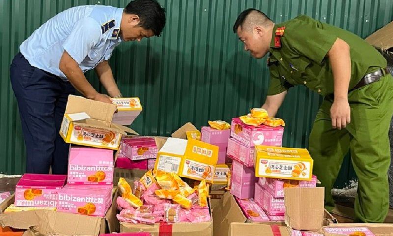 TPHCM phát hiện nhiều cơ sở kinh doanh thực phẩm không rõ nguồn gốc