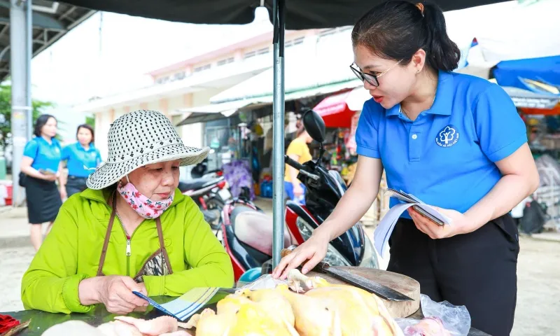 Mức đóng BHXH bắt buộc của chủ hộ kinh doanh từ 1/7/2025