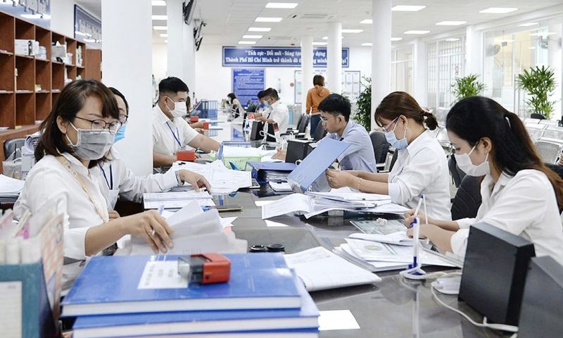 Bộ Nội vụ đề xuất ký hợp đồng lãnh đạo ngoài bổ nhiệm