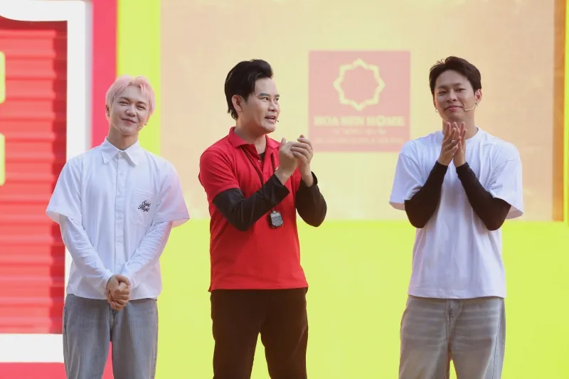 hurrykng-khoc-nuc-no-truoc-co-be-2-lan-mat-di-cha-me-do-tai-nan-giao-thong20250606-091207-23
