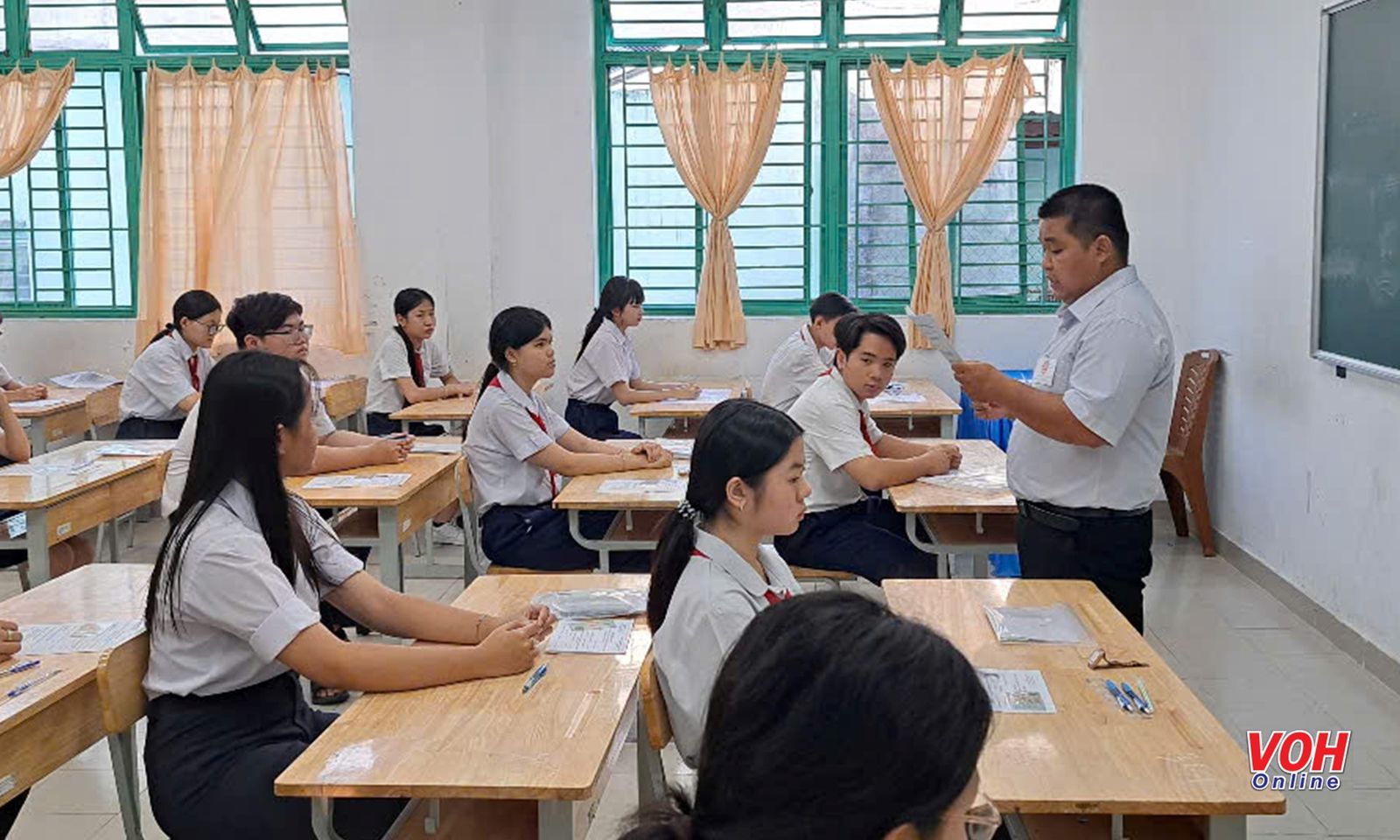 Thi tuyển sinh lớp 10: Đề thi Ngữ văn gần gũi, phù hợp với tuổi của học sinh, dễ kiếm điểm 8
