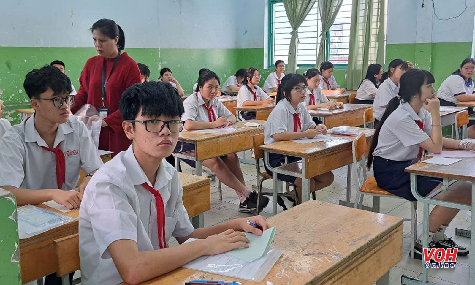 Thi lớp 10 tại TPHCM: Gần 300 thí sinh ‘vắng mặt’ trong ngày thi đầu tiên