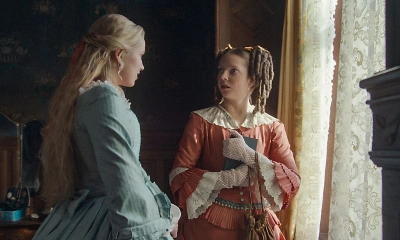 voh-review-phim-the-ugly-stepsister-3