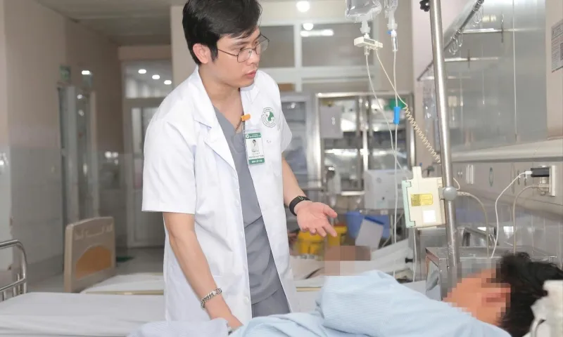 Suy thận cấp vì làm việc trong xưởng nóng, không uống nước