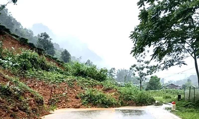 Đêm qua mưa lớn gây sạt lở ở Lai Châu