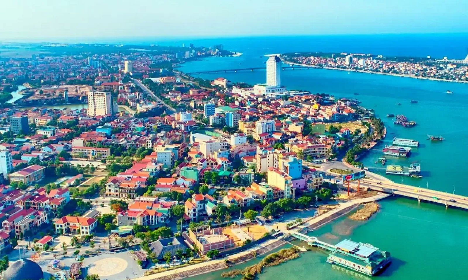 Nhiều tỉnh, thành hoàn tất phương án nhân sự sau sáp nhập
