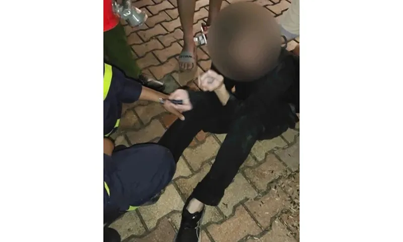 Ngăn chặn kịp thời du khách Nga định nhảy cầu sông Hàn tự tử