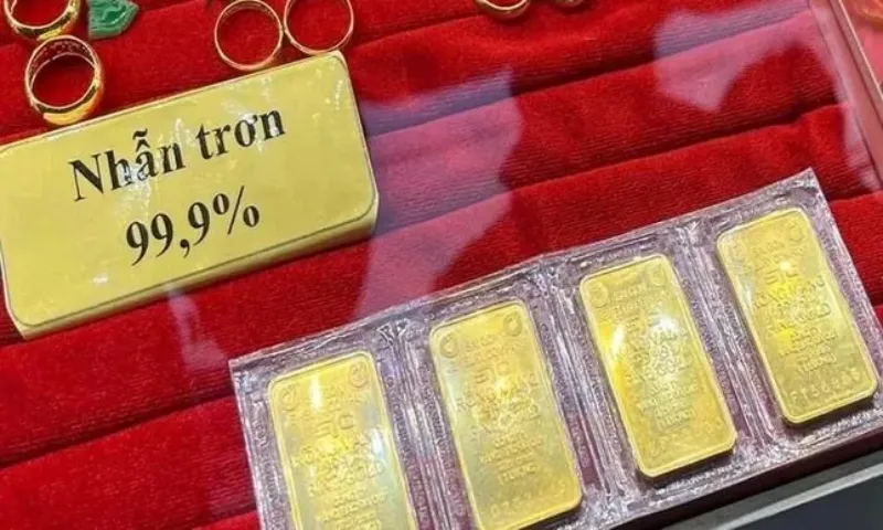 Giá vàng tăng mạnh 