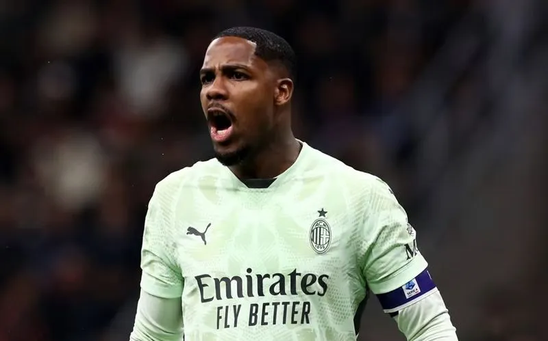Mike Maignan sẽ sớm gia nhập Chelsea? Ảnh: Internet