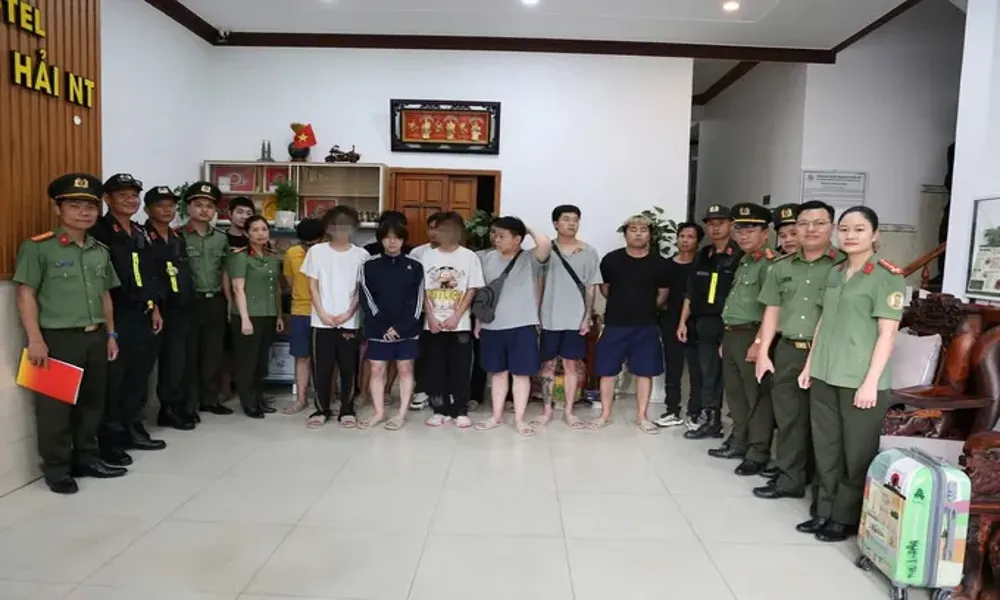 15 người Trung Quốc nhập cảnh trái phép vào Việt Nam bị trục xuất