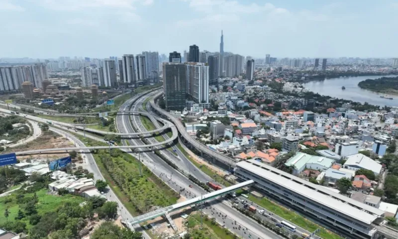 Rà soát nguyên nhân đẩy giá bất động sản 
