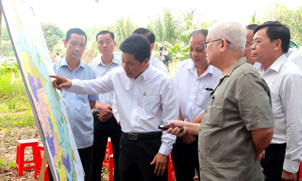 Bí thư Bình Dương khảo sát đẩy nhanh dự án đường ven sông Bé