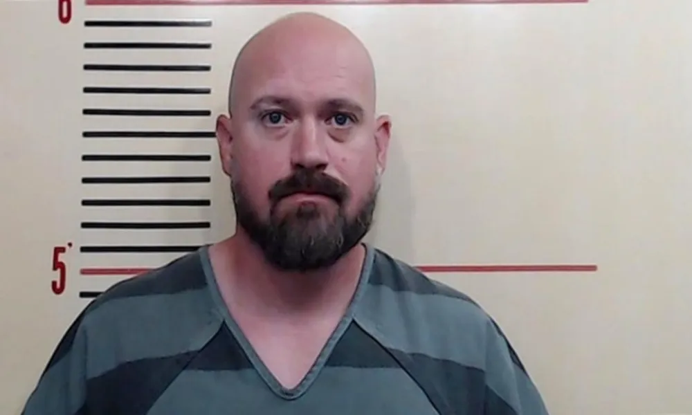 Bí mật cho bạn gái uống thuốc phá thai, người đàn ông bị truy tố tội giết người