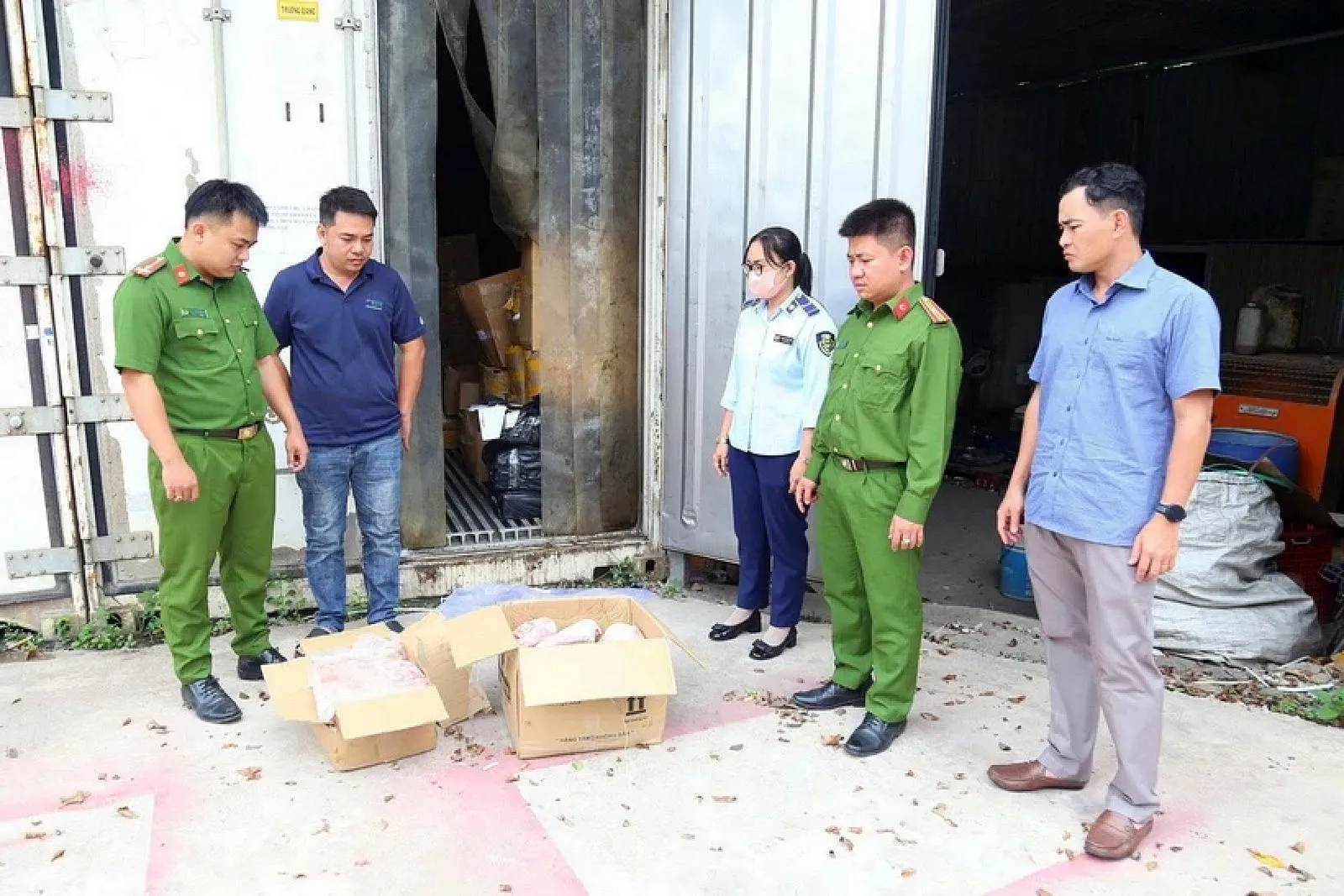 thuc pham ban_voh