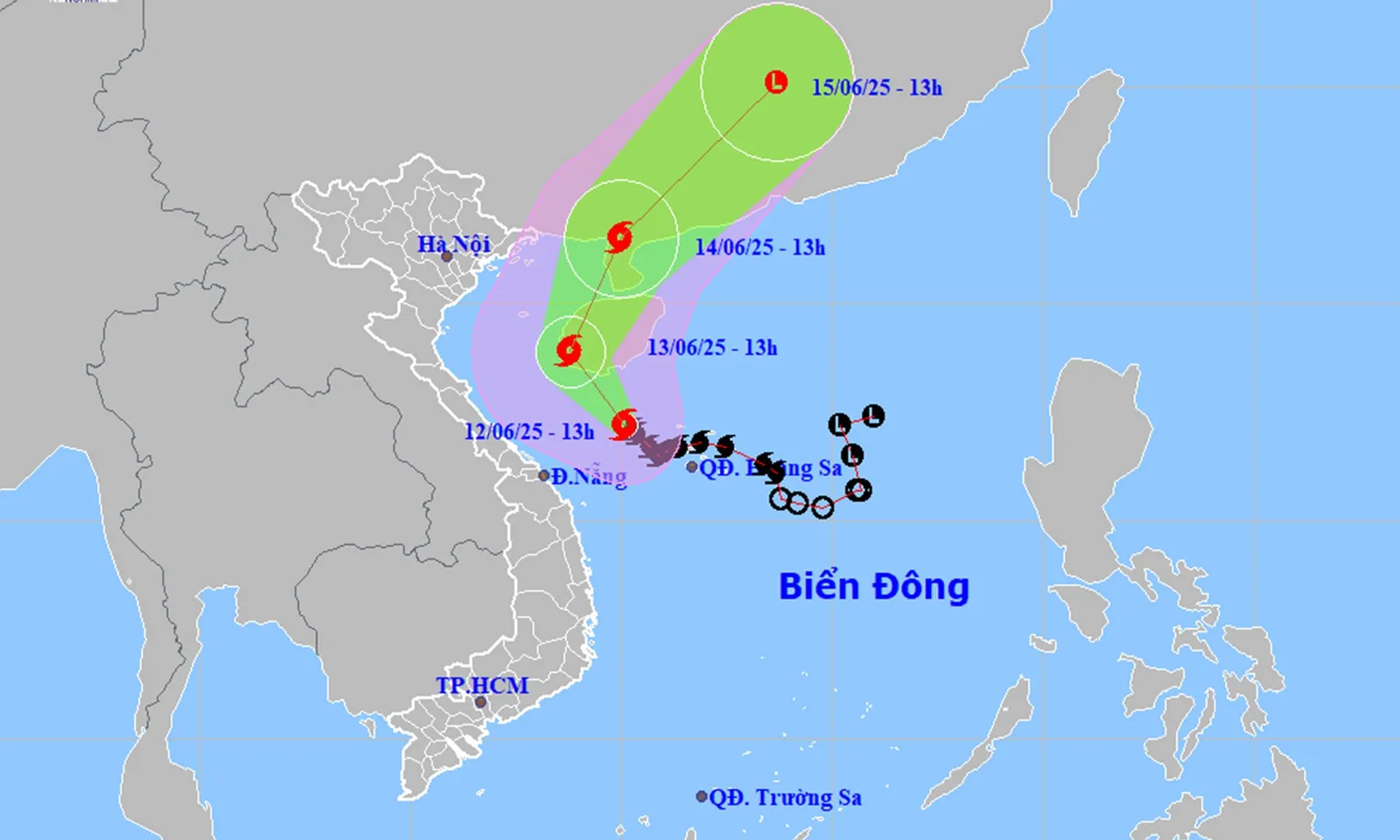 Bão số 1 hướng vào Trung Quốc, biển Đông vẫn mưa to, gió mạnh, sóng lớn