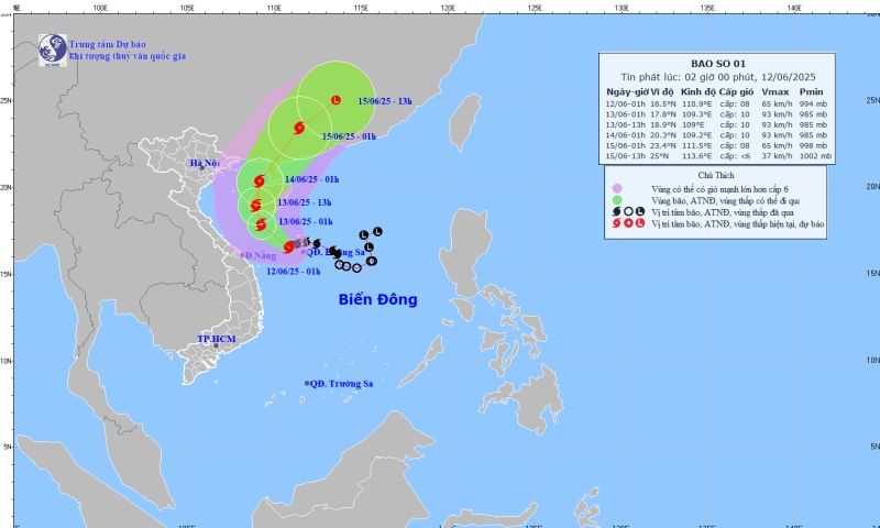 Bão số 1 đang mạnh lên, gió giật cấp 13, biển động dữ dội