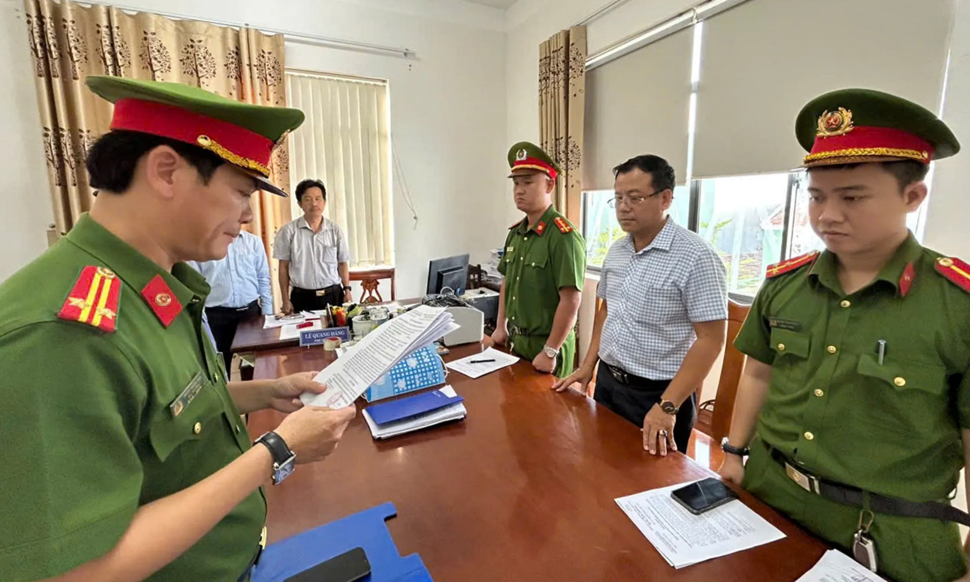 thu-hoi-dat-120625-1