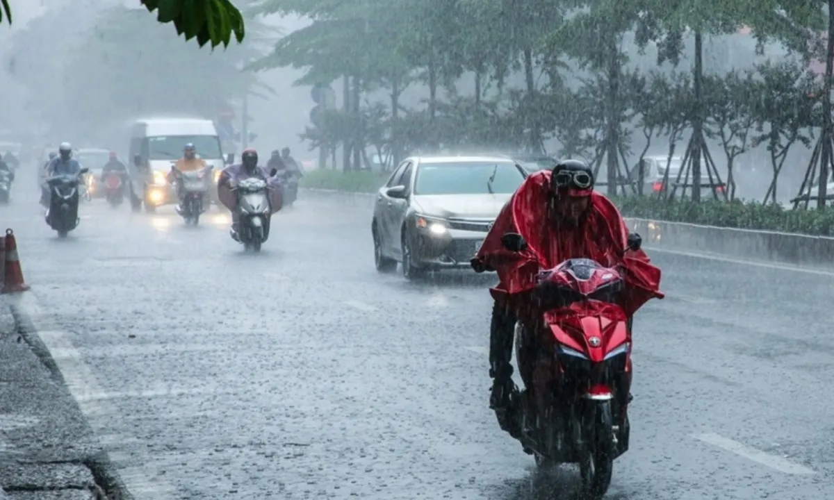 Thời tiết 13/6: Ảnh hưởng bão số 1, mưa trên cả nước