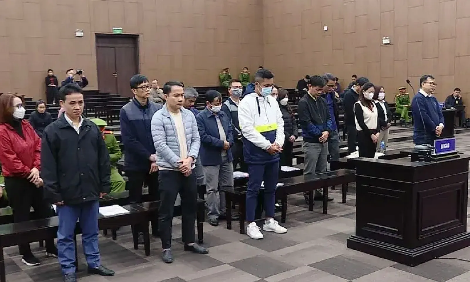 Xét xử phúc thẩm vụ án chuyến bay giải cứu giai đoạn 2: Nhiều bị cáo xin giảm án