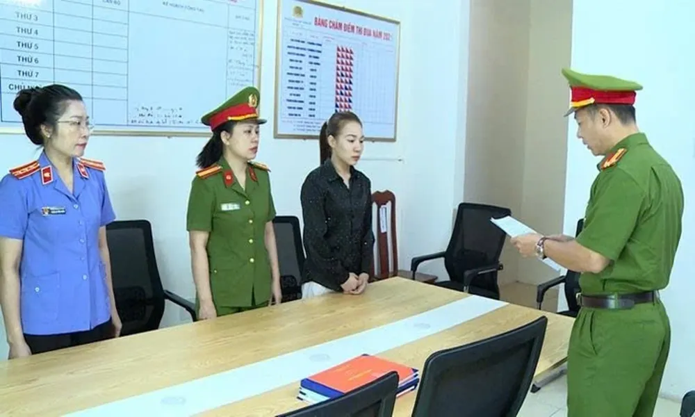 san-xuat-hang-gia-17498140853481508910652