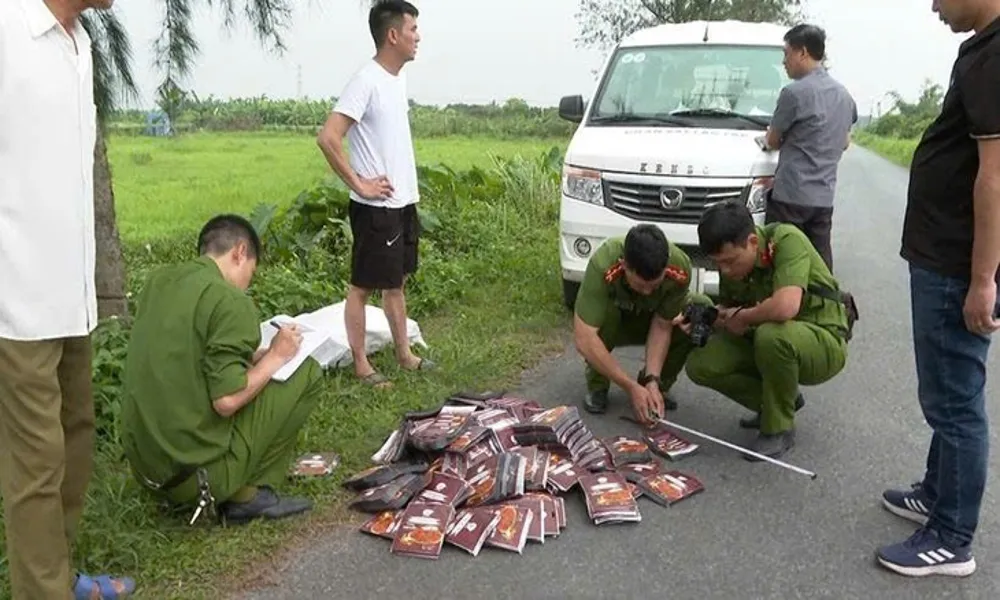 Khởi tố hai đối tượng làm giả thực phẩm bán ra thị trường