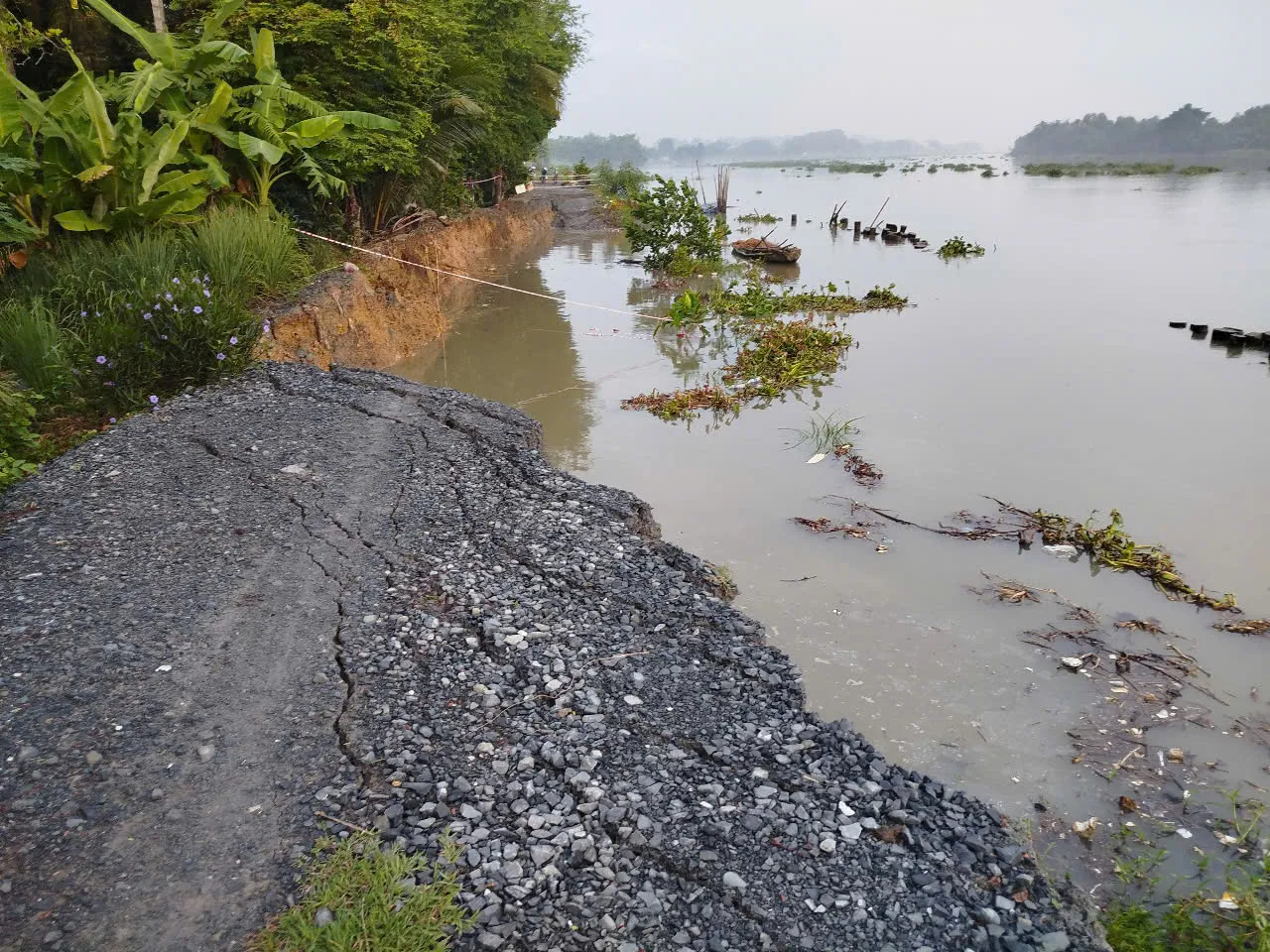 sat-lo-2-174988595311580321823