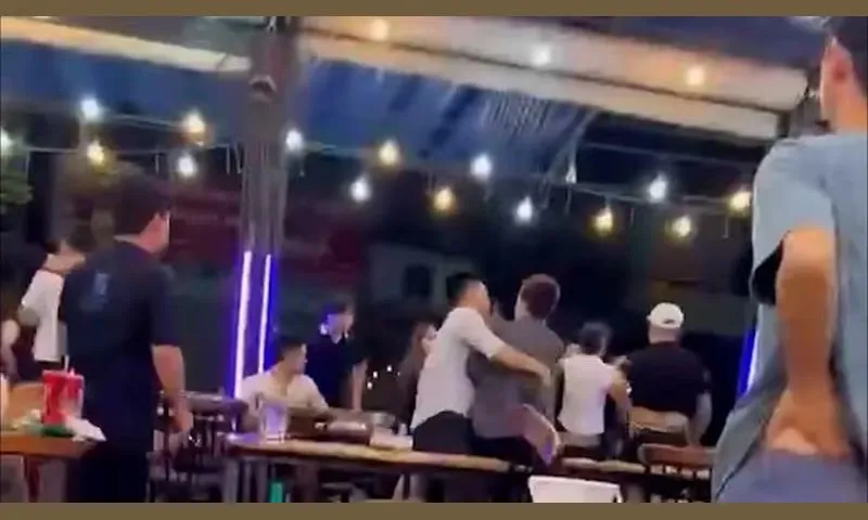 TPHCM: Nam thanh niên bị đâm tử vong sau mâu thuẫn khi ăn nhậu