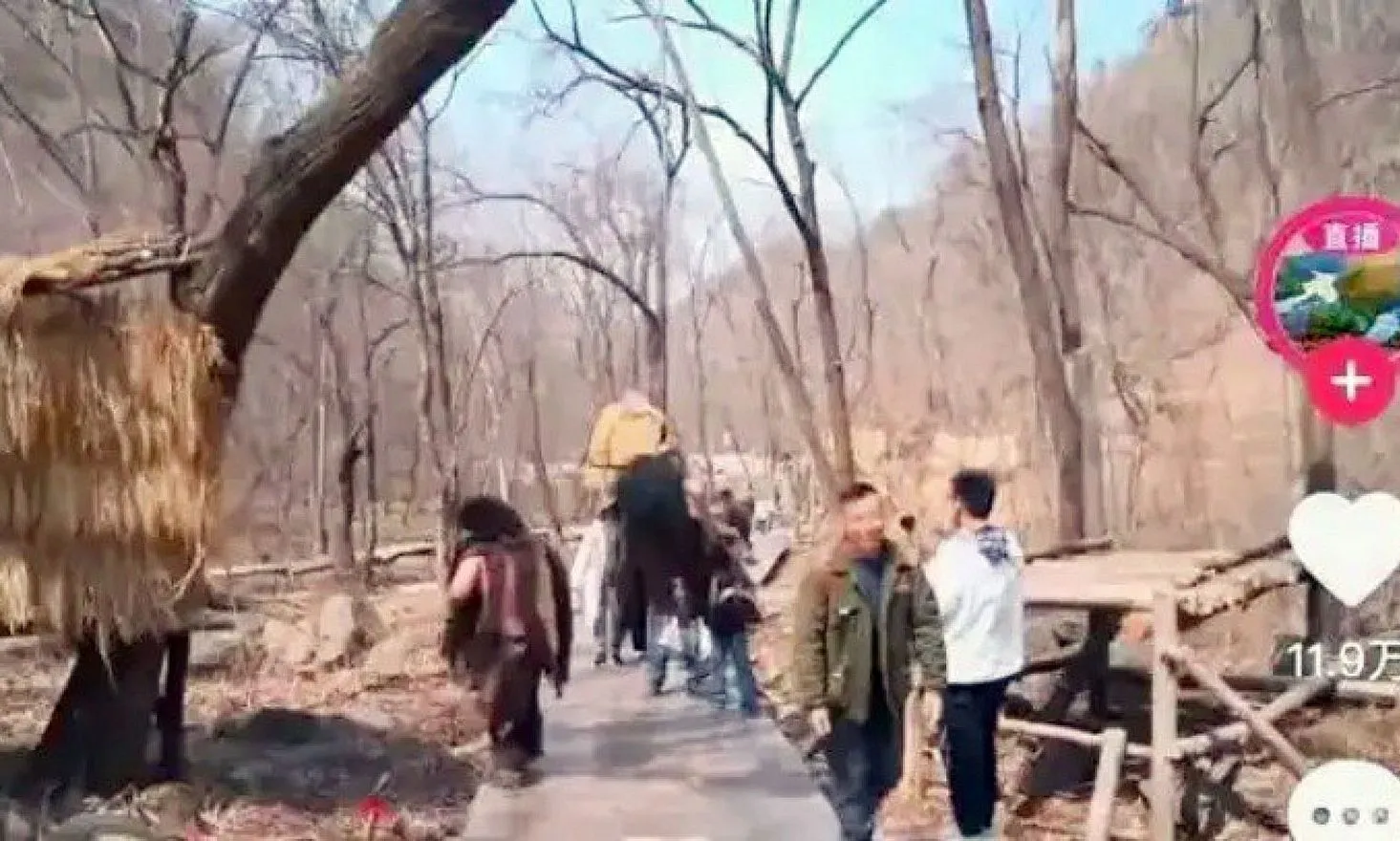 Trung Quốc: Công việc kiếm gần 2 triệu đồng/ngày khiến gần 4.000 người tranh suất