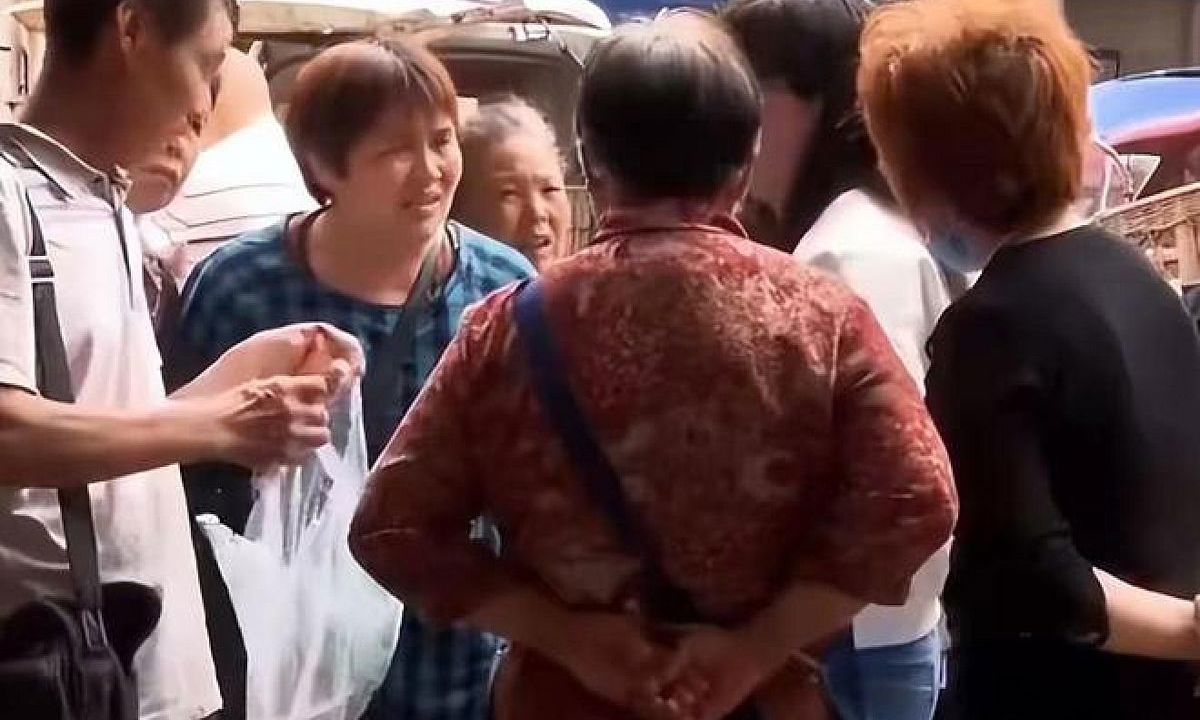 Nữ tiểu thương thu 360 triệu/tháng bị lừa trắng 29 tỷ đồng